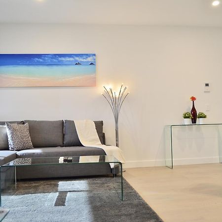Whitmore Sq Adelaide Bagian luar foto