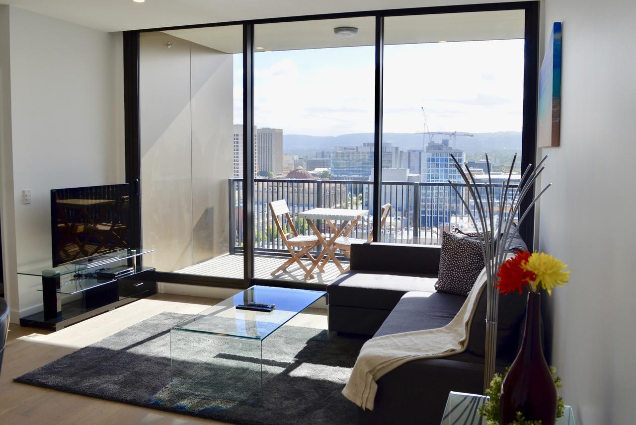 Whitmore Sq Adelaide Bagian luar foto